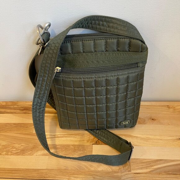 Lug Quilted Green Crossbody Bag With Adjustable Strap & Multiple Compartments - Picture 3 of 9